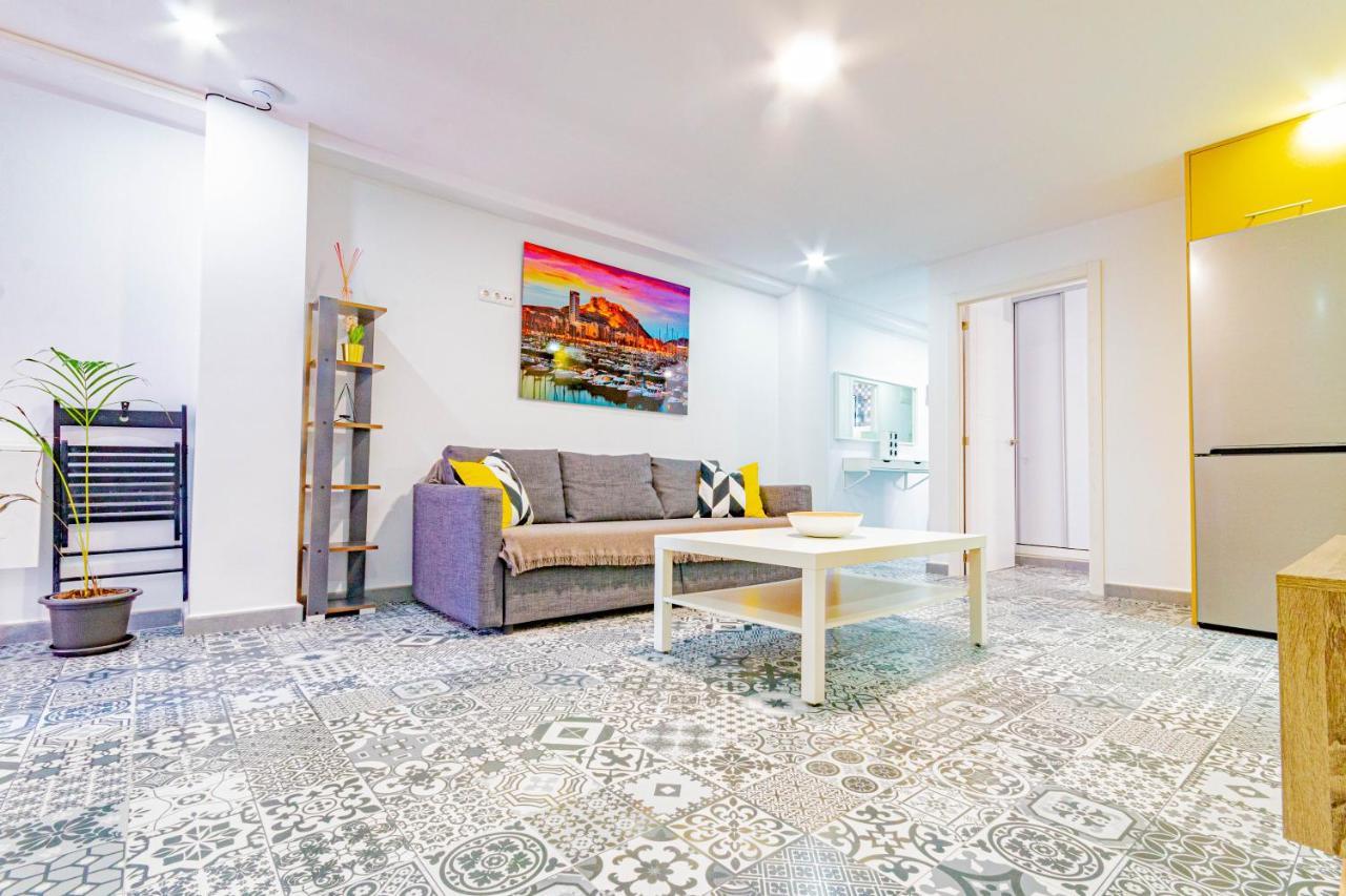 Suncastle Apartamentos Alicante -With Sunny Rooftop Terrace And Barbecue المظهر الخارجي الصورة