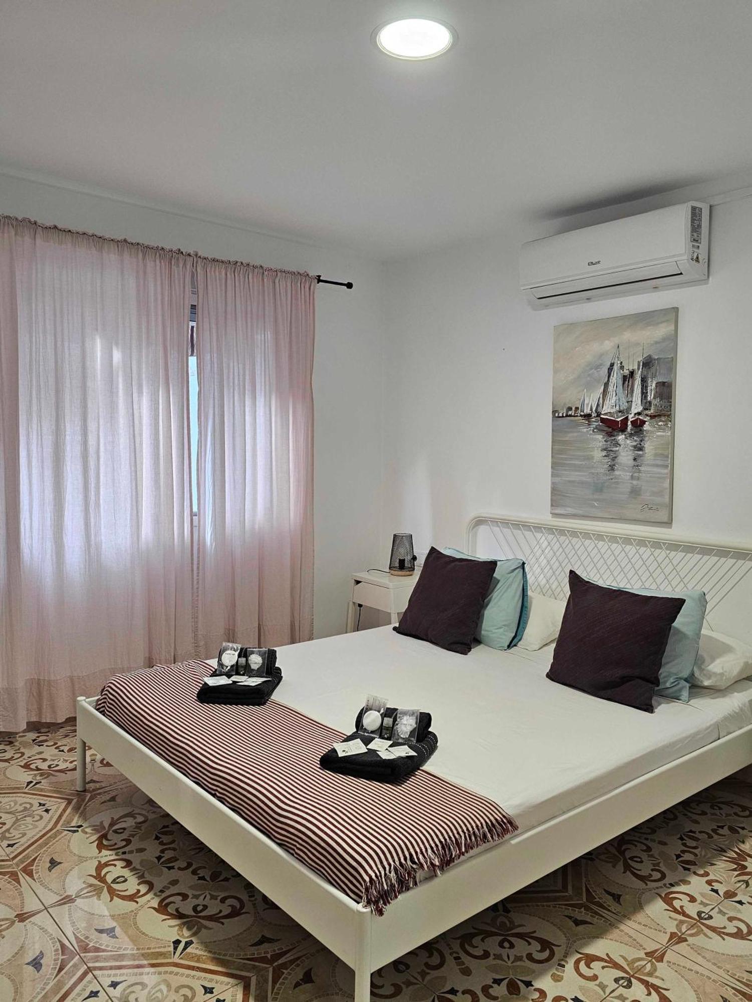 Suncastle Apartamentos Alicante -With Sunny Rooftop Terrace And Barbecue المظهر الخارجي الصورة