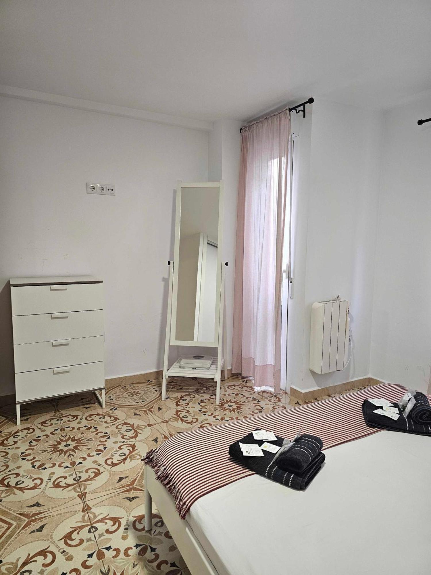 Suncastle Apartamentos Alicante -With Sunny Rooftop Terrace And Barbecue المظهر الخارجي الصورة