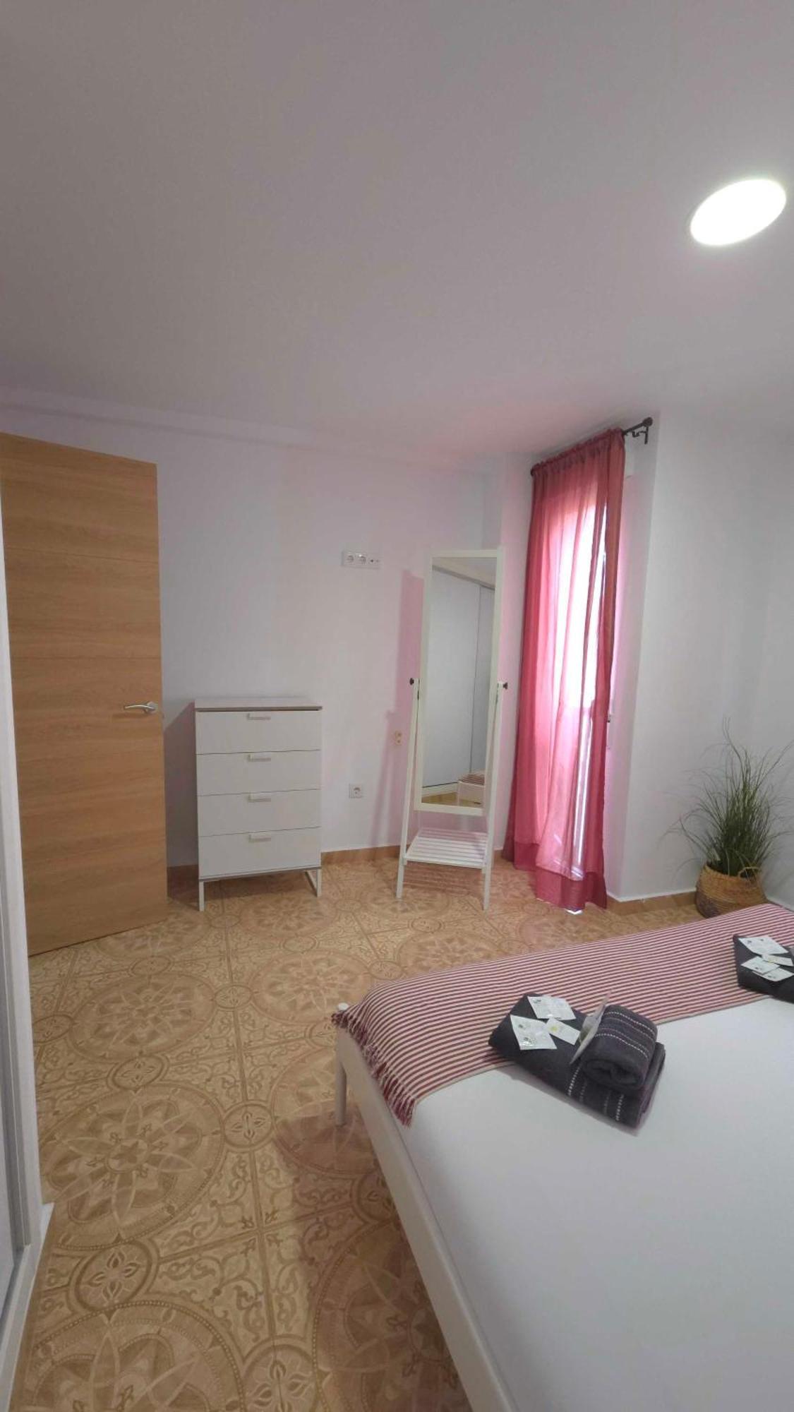 Suncastle Apartamentos Alicante -With Sunny Rooftop Terrace And Barbecue المظهر الخارجي الصورة