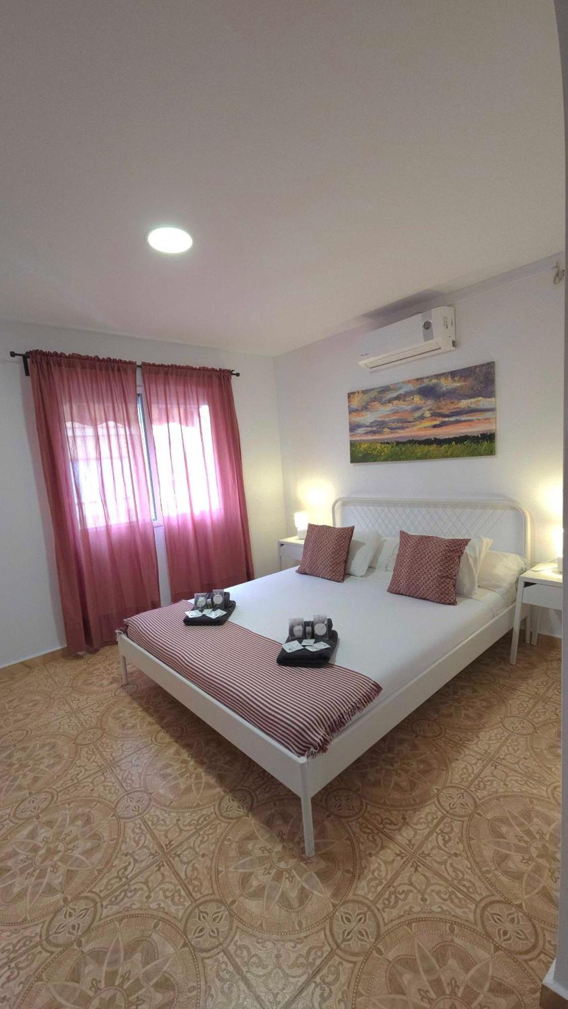 Suncastle Apartamentos Alicante -With Sunny Rooftop Terrace And Barbecue المظهر الخارجي الصورة