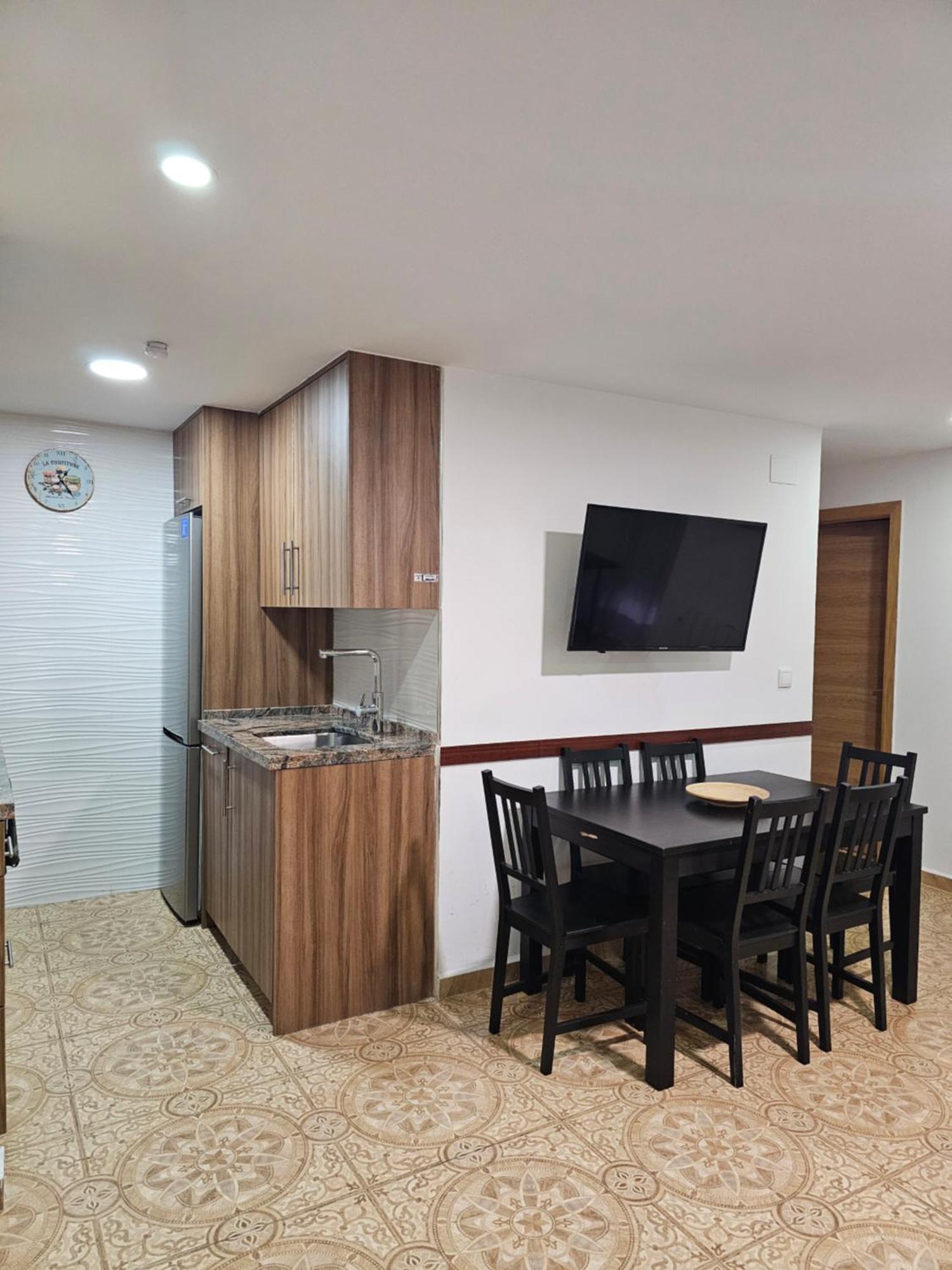 Suncastle Apartamentos Alicante -With Sunny Rooftop Terrace And Barbecue المظهر الخارجي الصورة